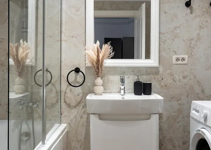 Апартаменти 108